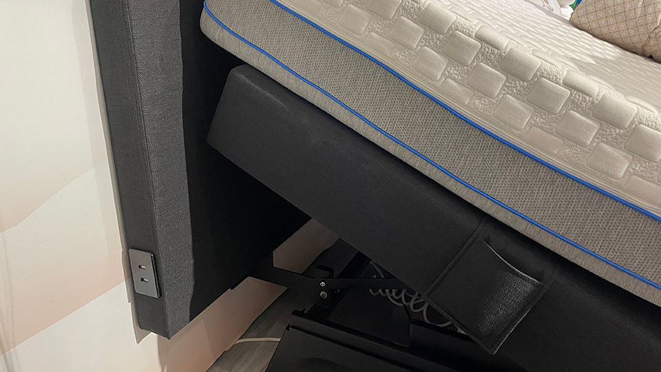 Slaapstudio Stijn - Showroommodellen - Technogel verstelbare boxspring (1763) Slaapstudio Stijn - Showroommodellen - Technogel verstelbare boxspring